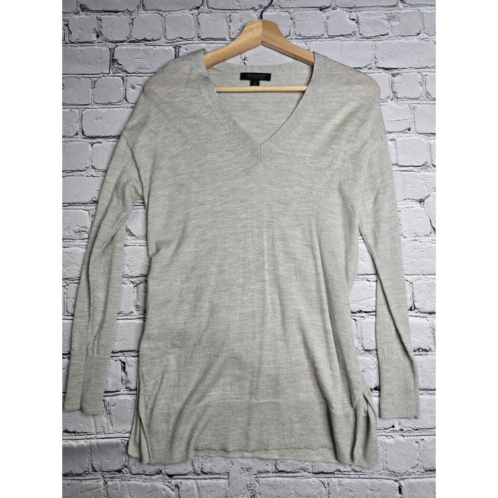 Ann Taylor 100% Extra Fine Merino Wool Beige Gray Wrap Accent Sweater‎ Size XS